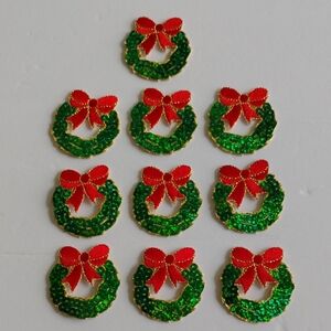 Sequined And Embroidered Iron-On Appliques of Holiday Wreaths - NEW
